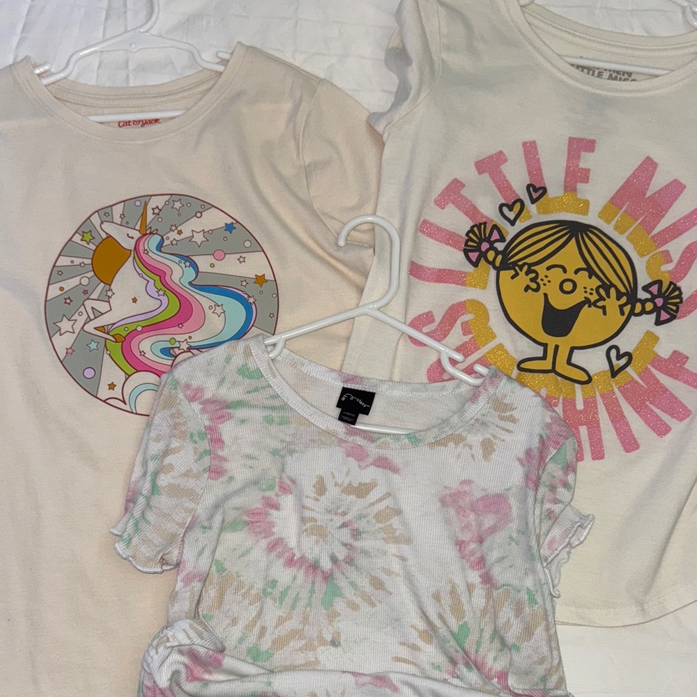 Colorful Graphic T-Shirts Set